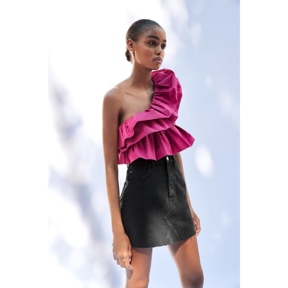 Zara asymmetrical ruffle crop top - Picture 3 of 7